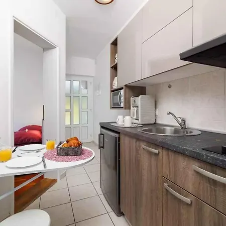 One-bedroom In Lxxix * Crikvenica