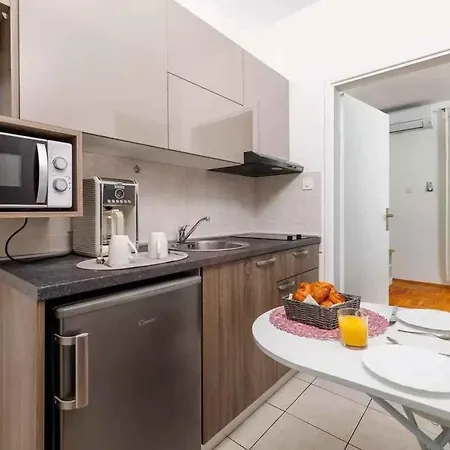 Apartament One-bedroom In Lxxix