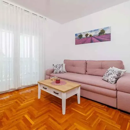 One-bedroom In Lxxix Apartament Crikvenica