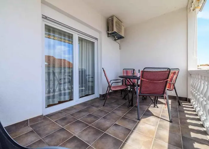 One-bedroom In Lxxix Lägenhet Crikvenica