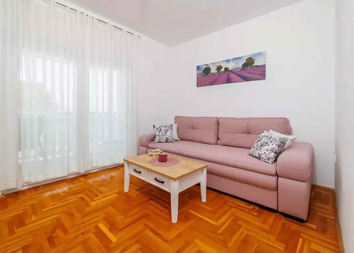 One-bedroom In Lxxix Lägenhet Crikvenica